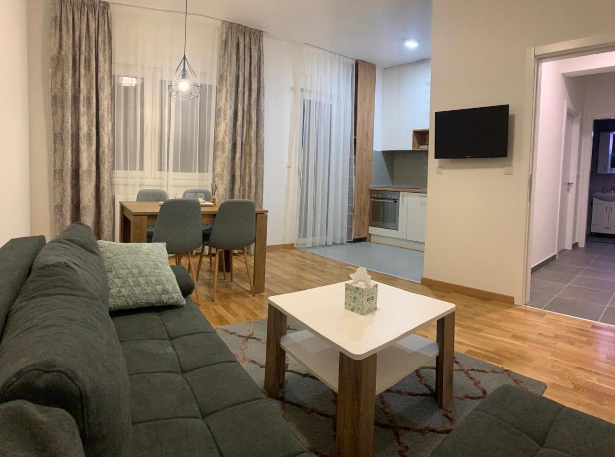 Apartman Luan Banyaluka Dış mekan fotoğraf