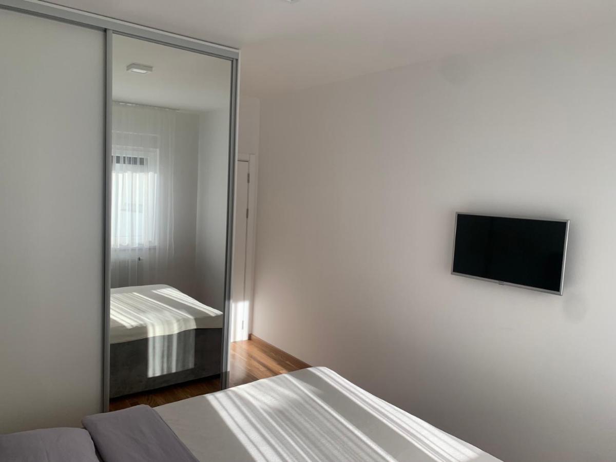 Apartman Luan Banyaluka Dış mekan fotoğraf