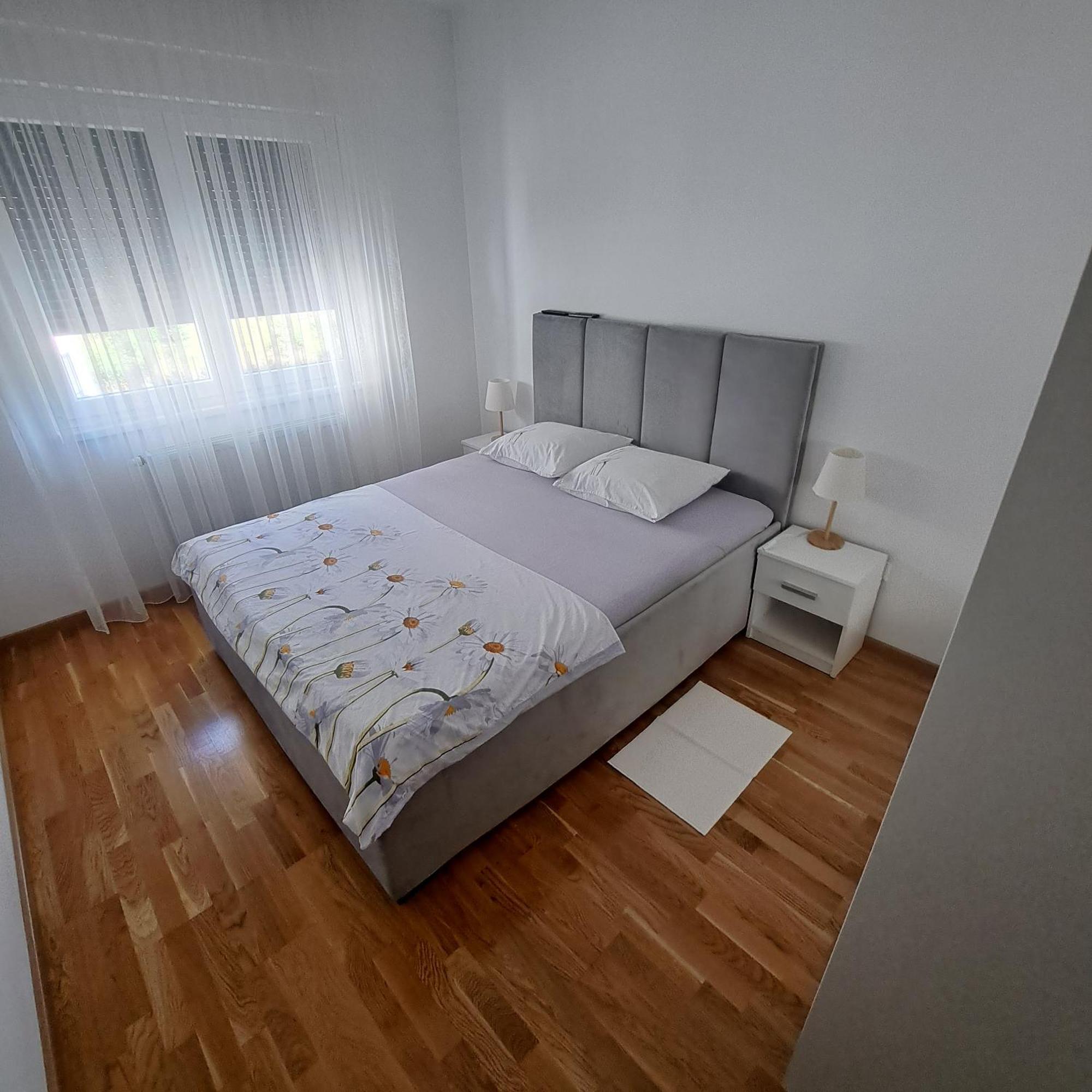 Apartman Luan Banyaluka Dış mekan fotoğraf